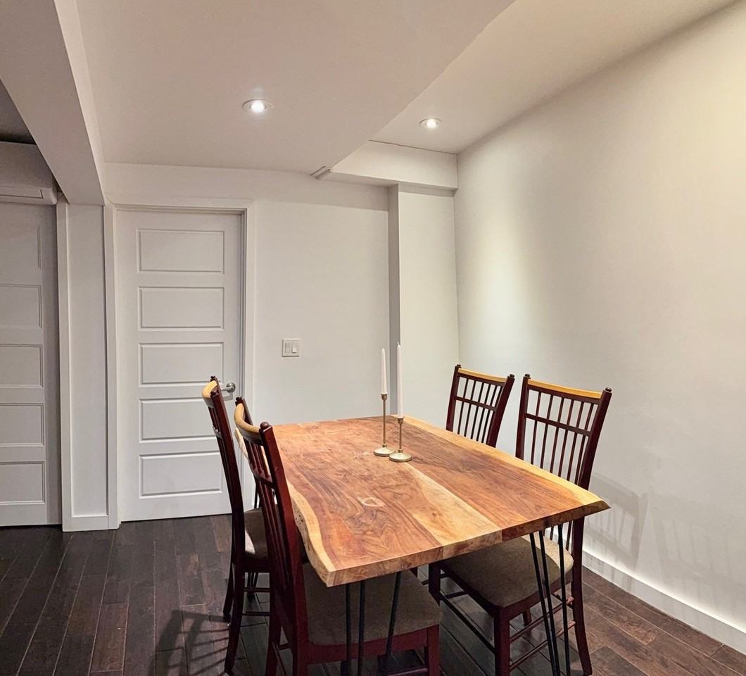 1922 Rue Tupper - Photo 3 of 7