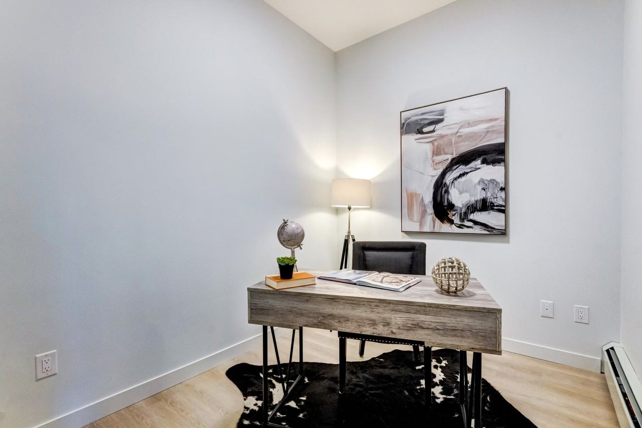 1905 45 St Sw - Photo 6 of 16