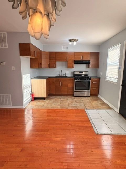 2126 N 12th St #1 - Photo 2 of 8