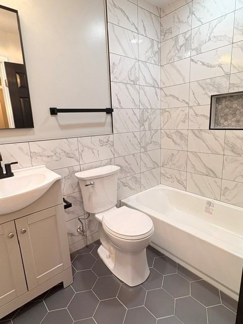 2126 N 12th St #1 - Photo 6 of 8