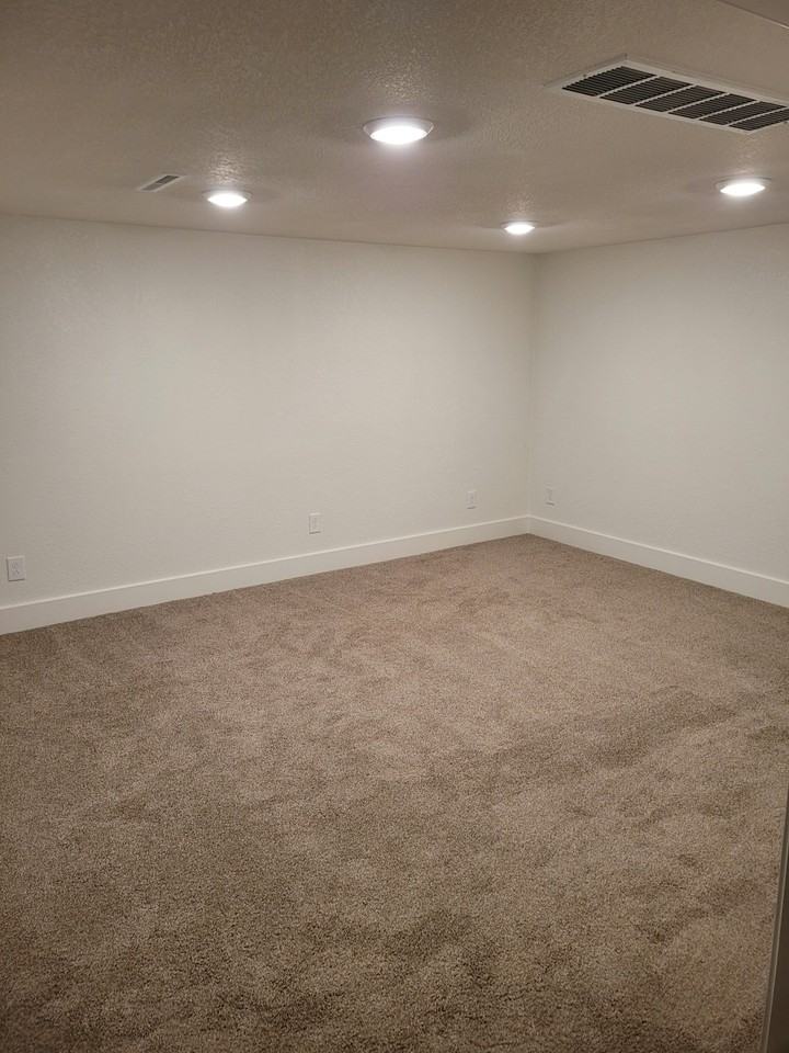 1709 27th Avenue - Photo 5 of 11