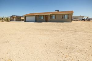 featured image of 27102 E Lucia Dr