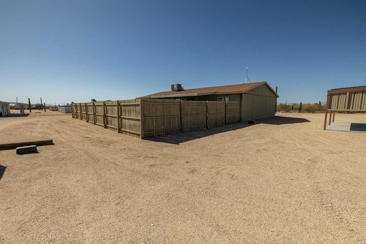 27102 East Lucia Drive - Photo 3 of 30