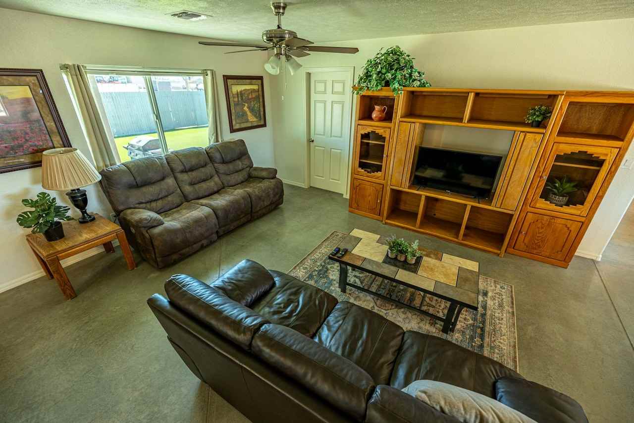 27102 East Lucia Drive - Photo 6 of 30