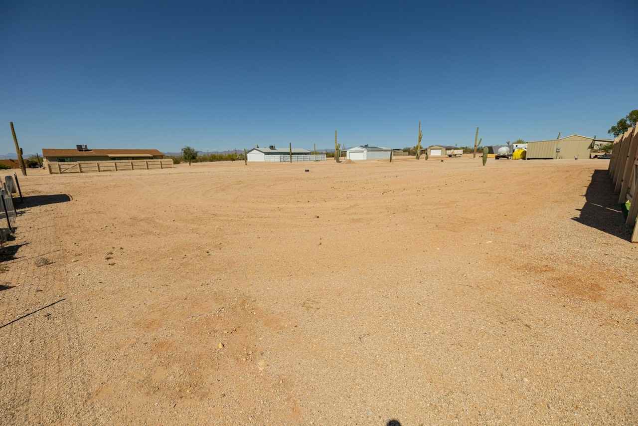 26986 East Florence-Kelvin Highway - Photo 3 of 27