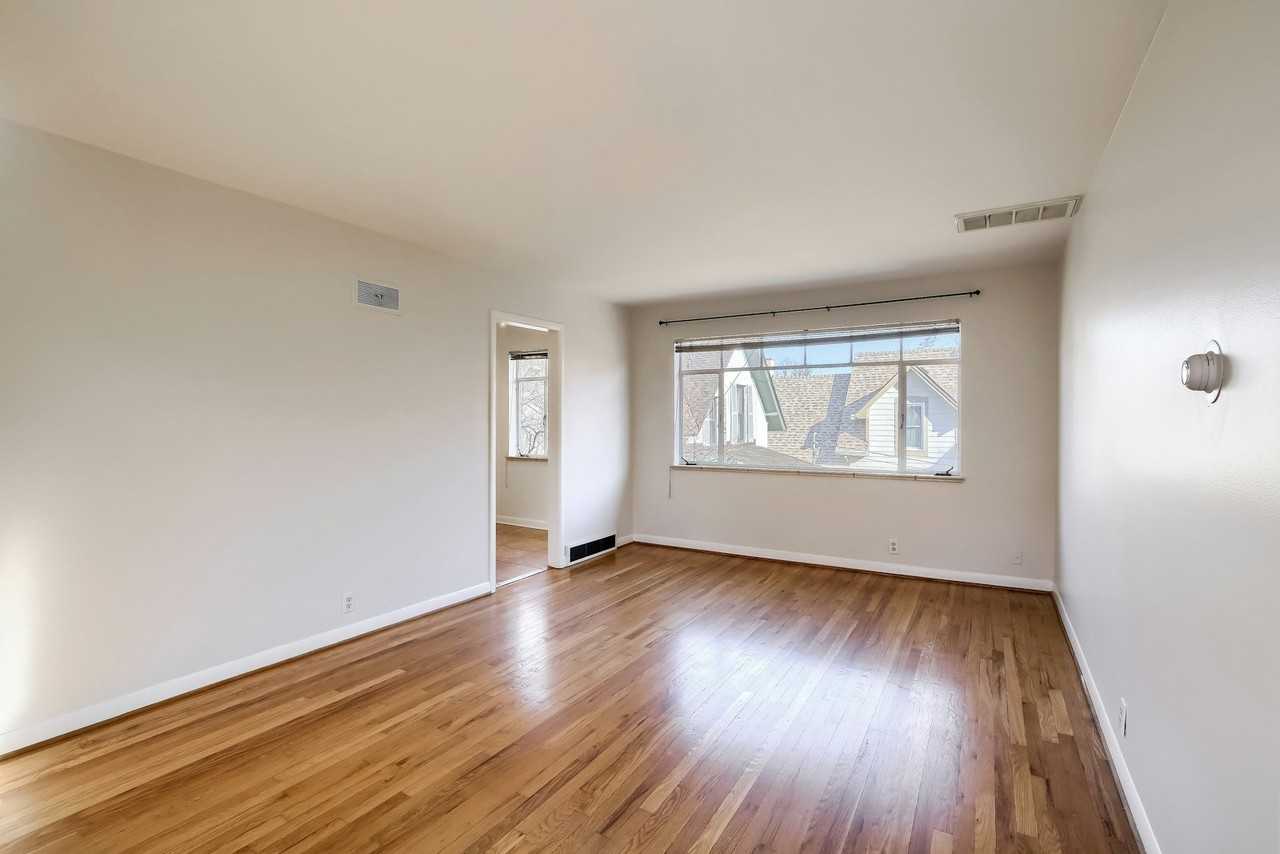 36 North Washington Street - Photo 3 of 13