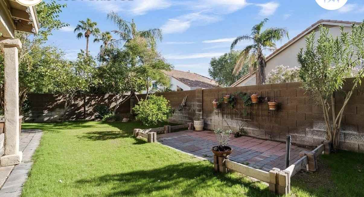 3447 East Glenhaven Drive - Photo 6 of 7