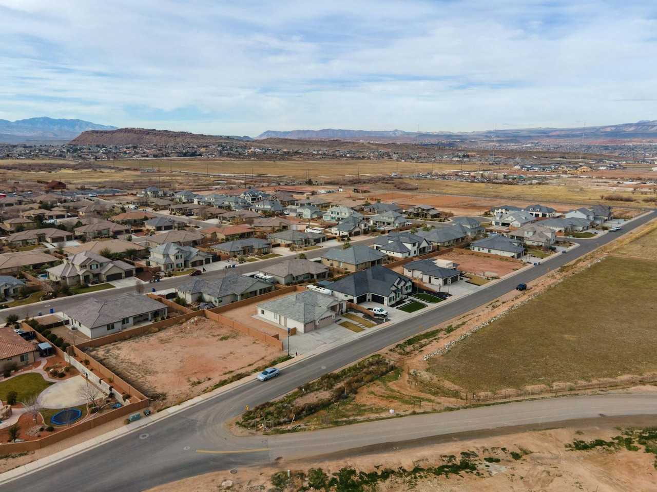 2628 South 3210 East - Photo 6 of 24