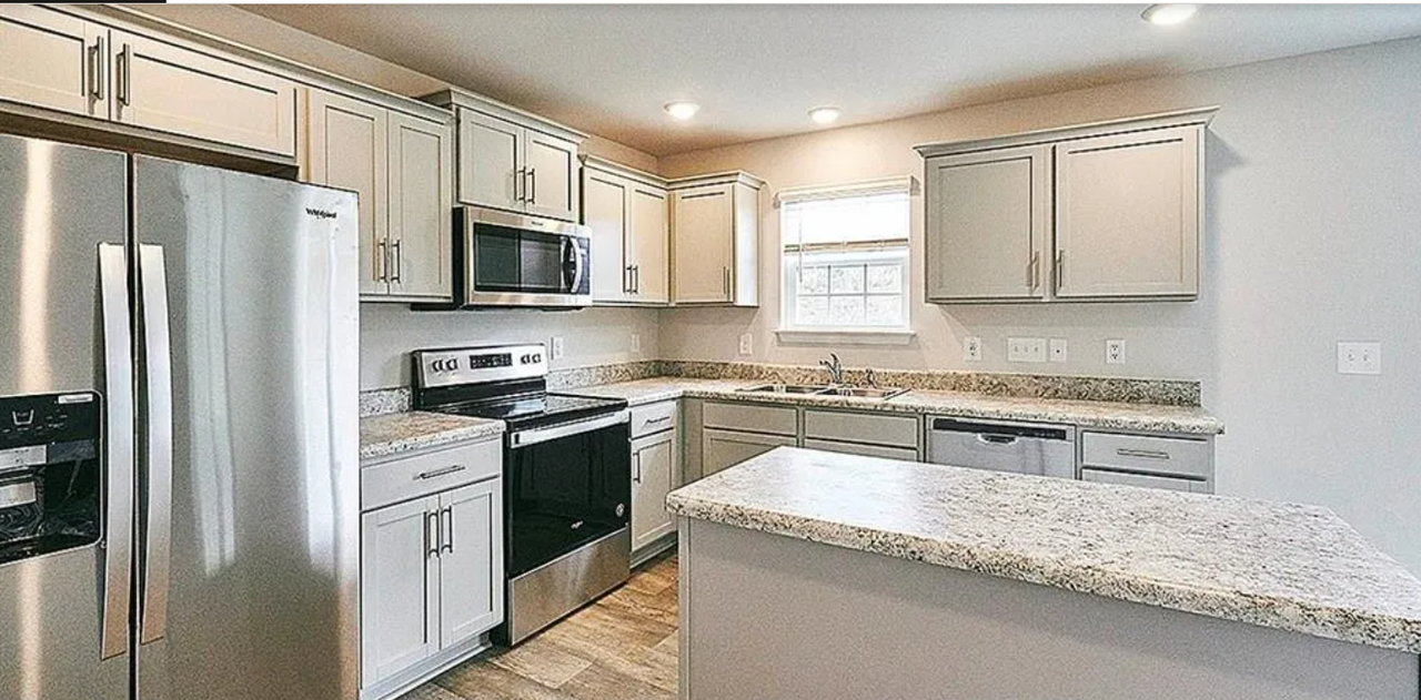 4710 Black Frst Dr - Photo 6 of 20