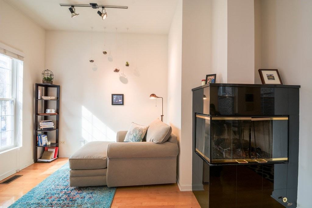 1407 North Wicker Park Avenue, Unit 1 - Photo 7 of 19