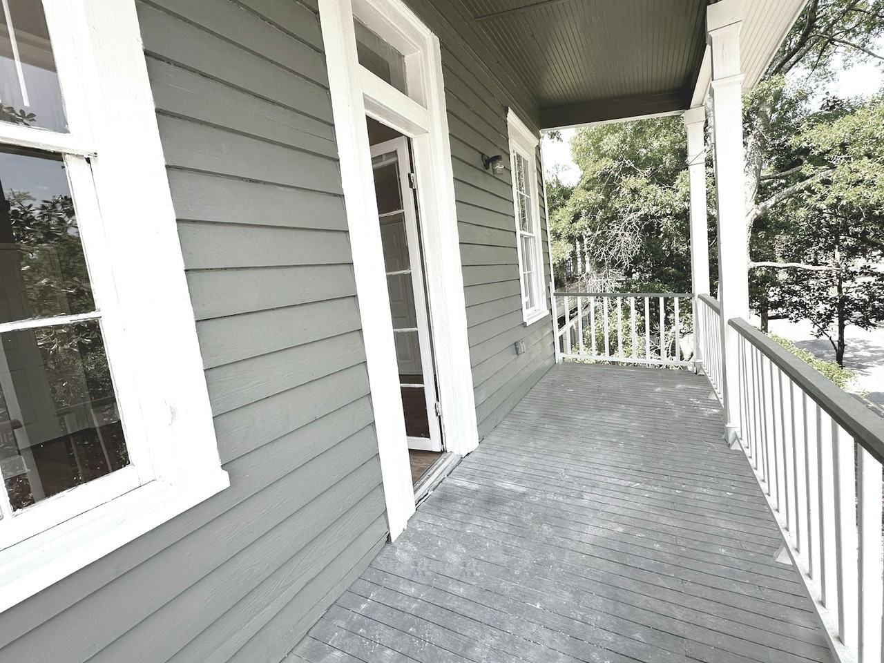 313 East Henry Street, Unit C - Photo 7 of 10