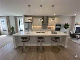 featured image of 352 Skylar Ct Se