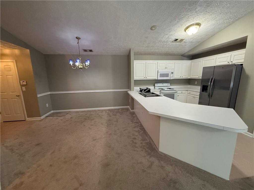 1001 Holly Dr #207 - Photo 4 of 14