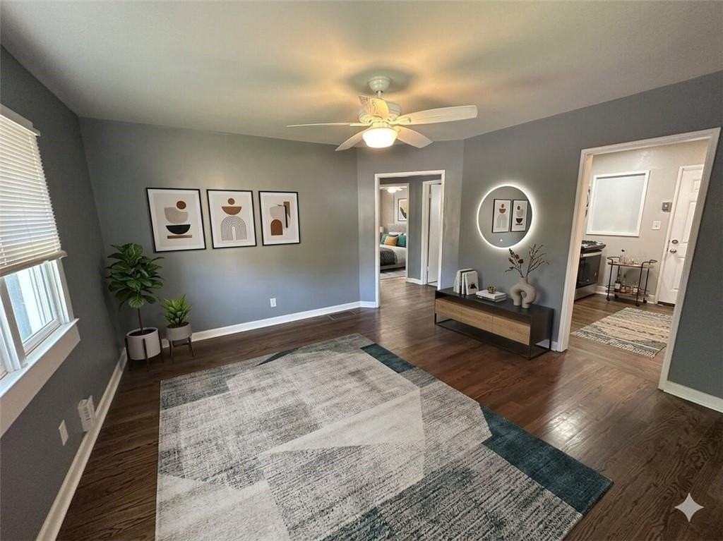 296 Murray Hill Ave Ne - Photo 4 of 16