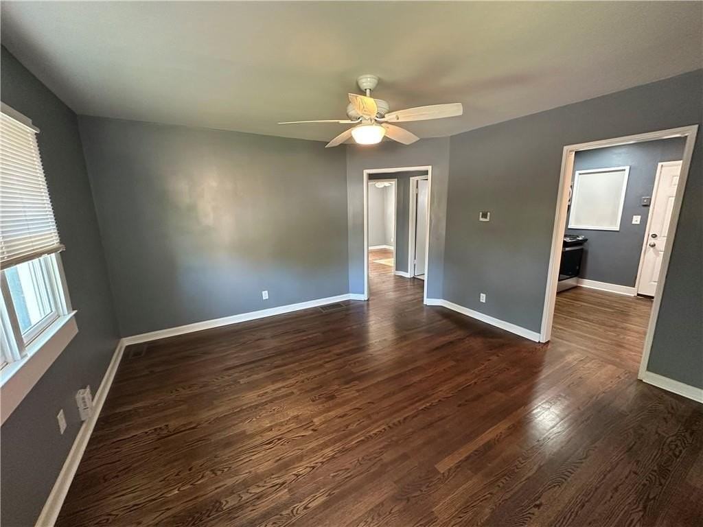 296 Murray Hill Ave Ne - Photo 5 of 16