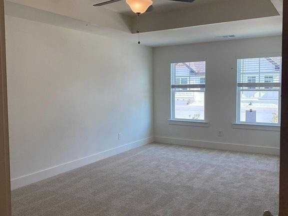 107 N Auburn Landing Pl - Photo 2 of 4