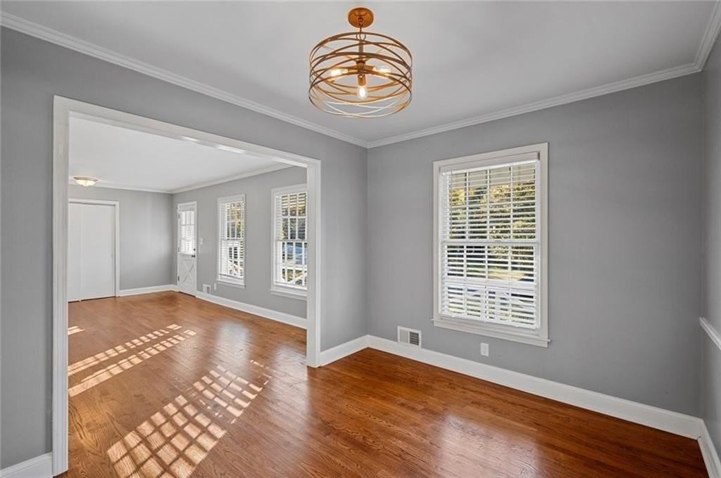 2857 Fontainebleau Dr - Photo 3 of 24