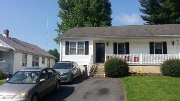 featured image of 2504 Hickory St #A