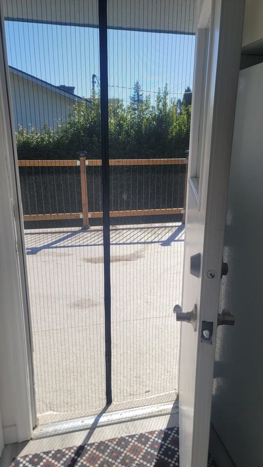 1840 Grandview Dr - Photo 2 of 12