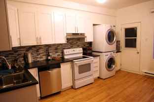 823 2e Avenue - Photo 1 of 1