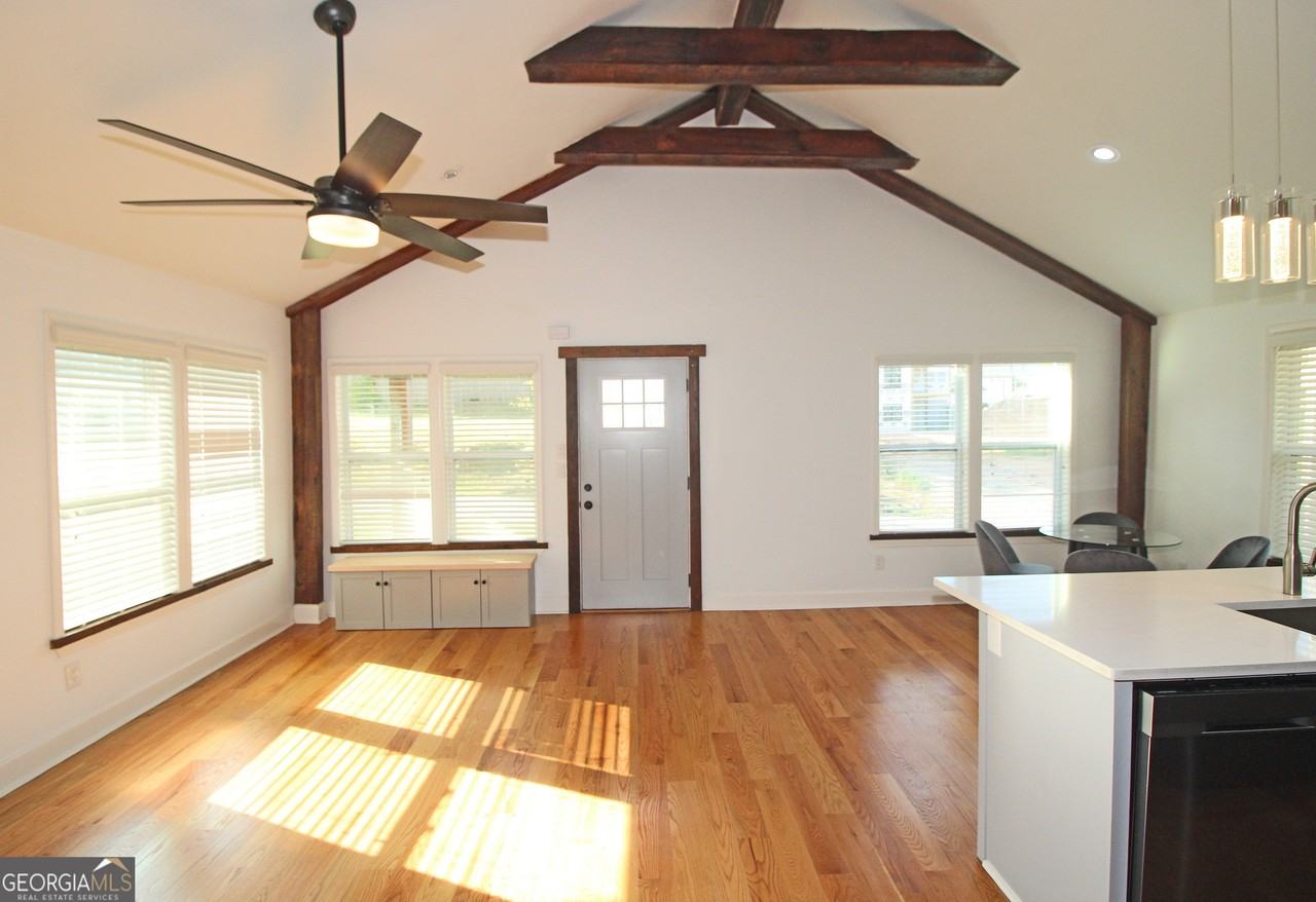 49 New St - Photo 5 of 32