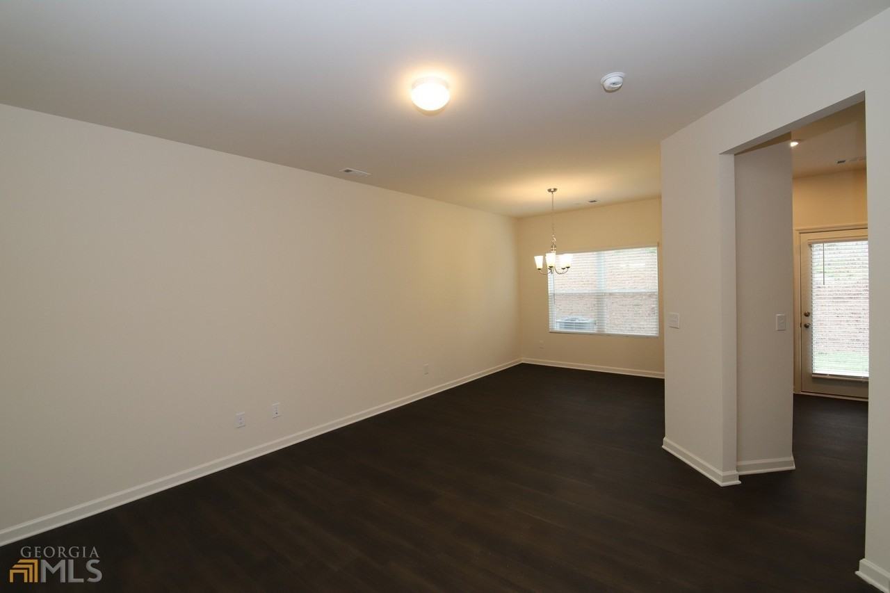 85 Chastain Cir - Photo 3 of 38