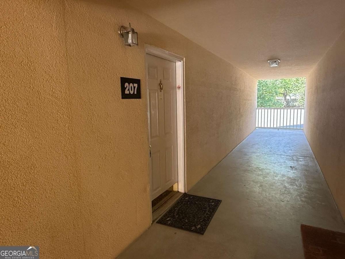 1001 Holly Dr #207 - Photo 2 of 15