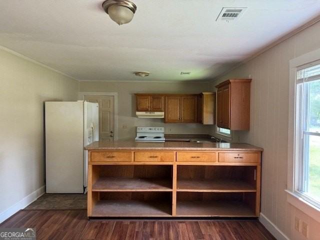 135 Fairview Ave - Photo 2 of 14