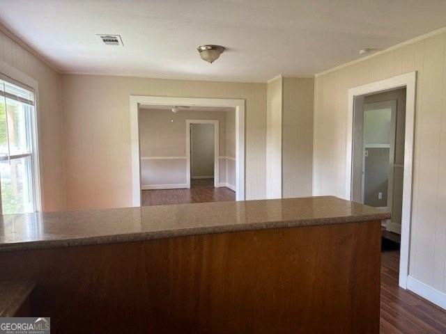 135 Fairview Ave - Photo 5 of 14