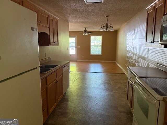 57 Crestwood Dr - Photo 5 of 16