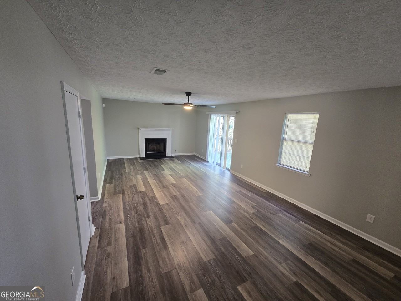 938 Iron Gate Blvd - Photo 5 of 25