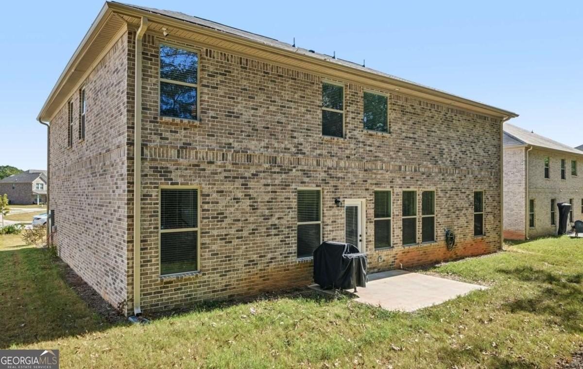 120 Cabin Way - Photo 3 of 16