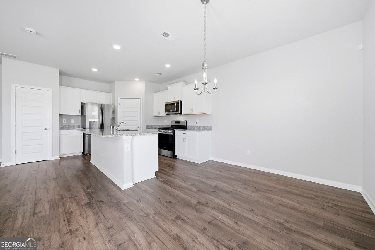 59 Silver Birch Pass - Photo 5 of 26