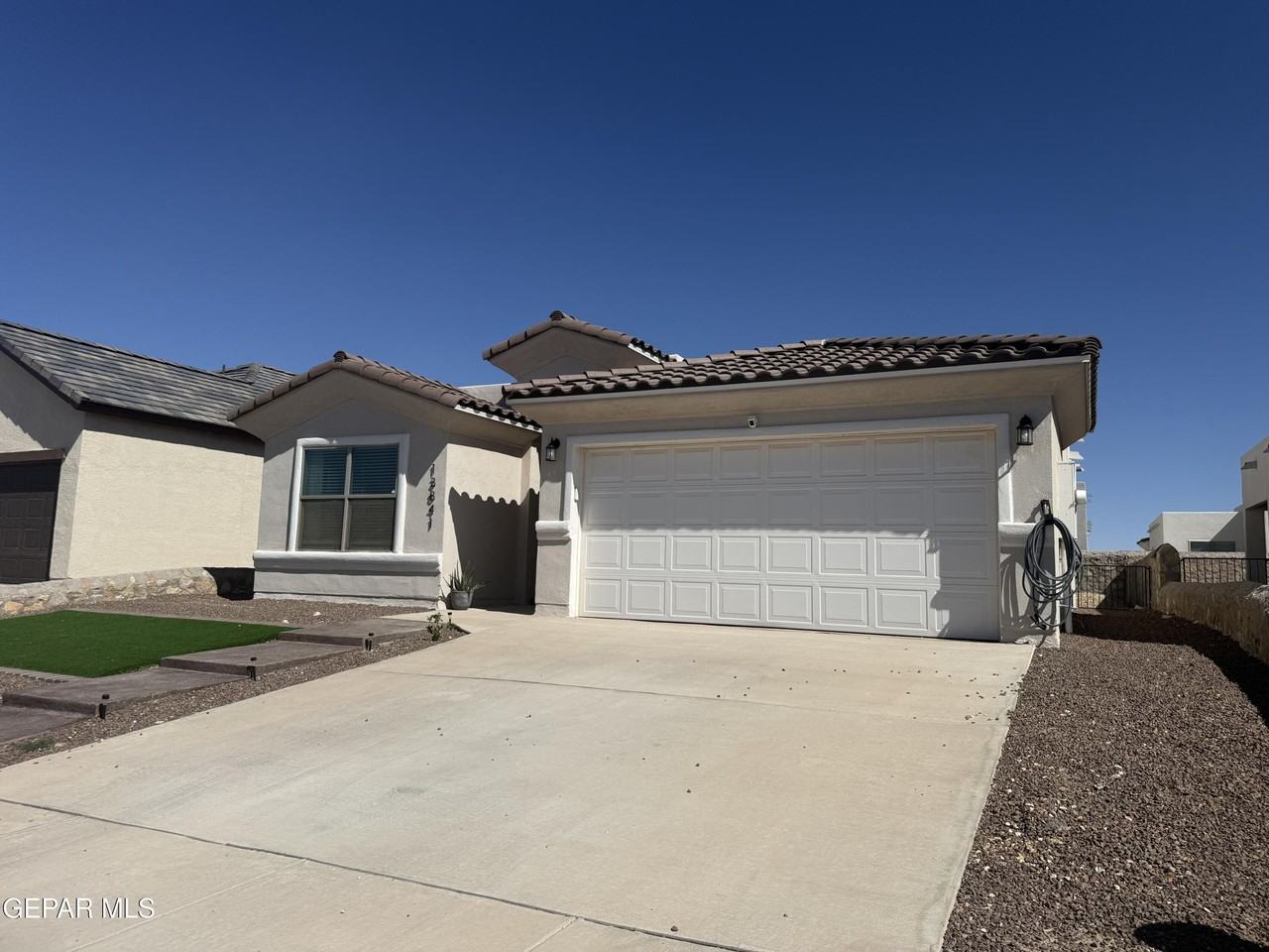 13841 Paseo Central Ave - Photo 2 of 36