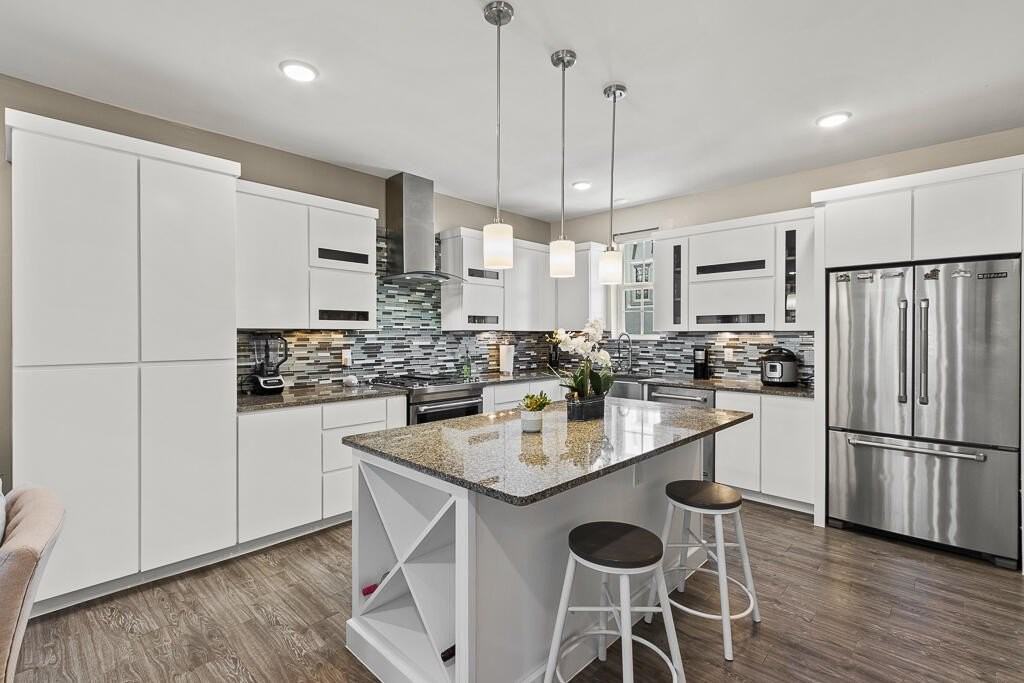 328 Vin Almoradi Ct - Photo 6 of 38