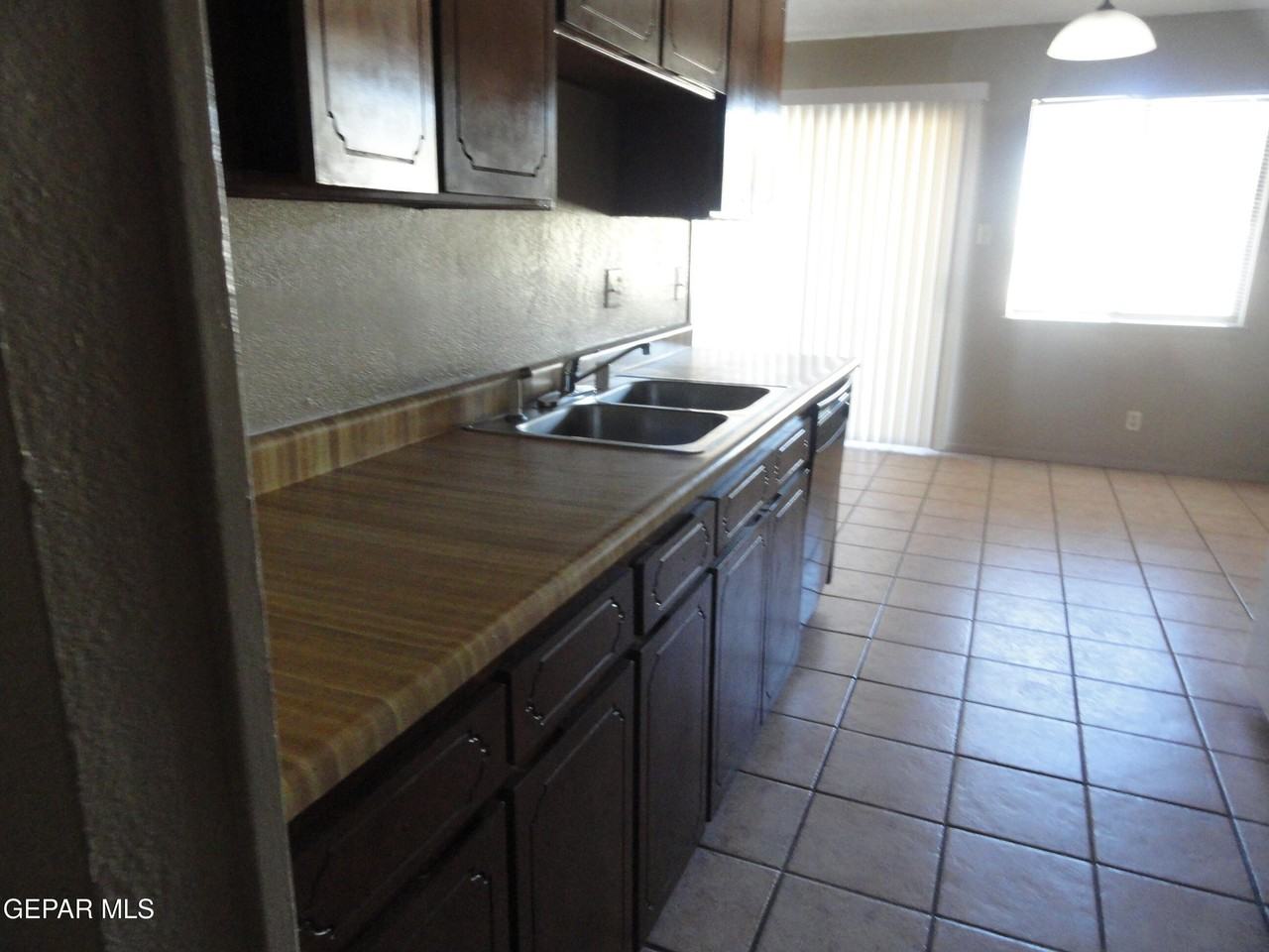 2028 Amy Sue Dr #C - Photo 7 of 10