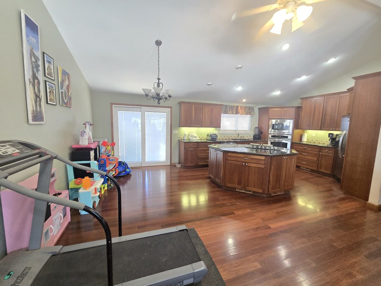 5620 Del Paz Dr #1 - Photo 4 of 20