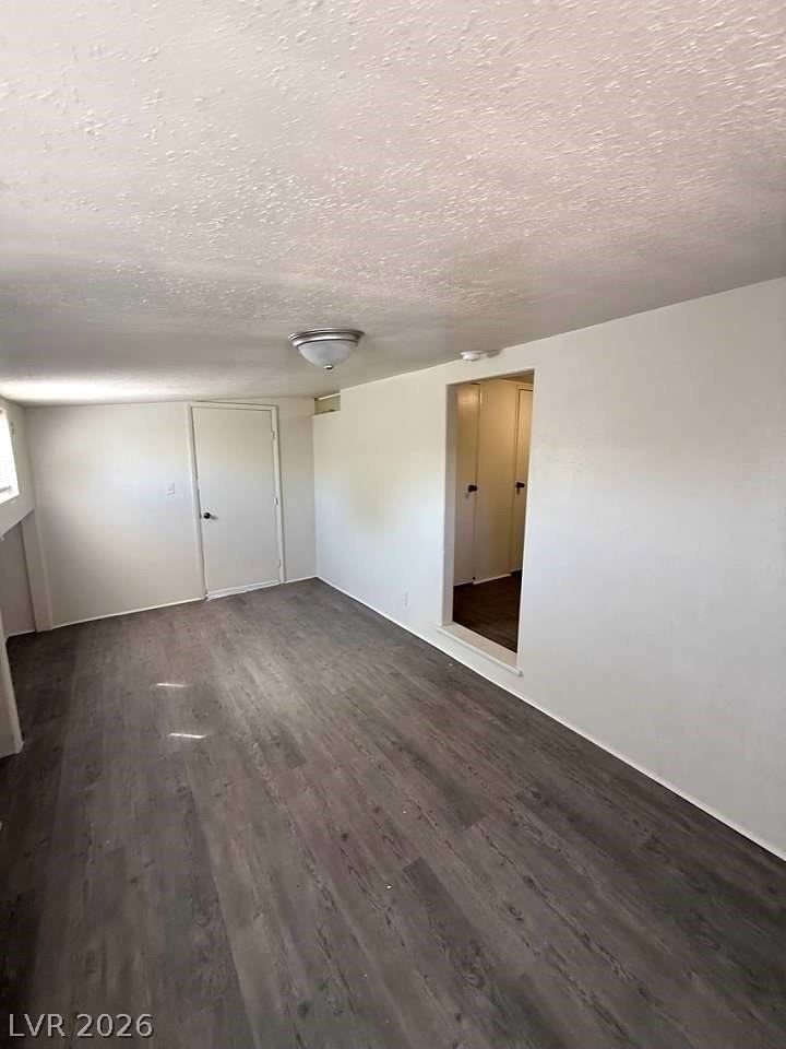 5051 Sitka Ln - Photo 5 of 34