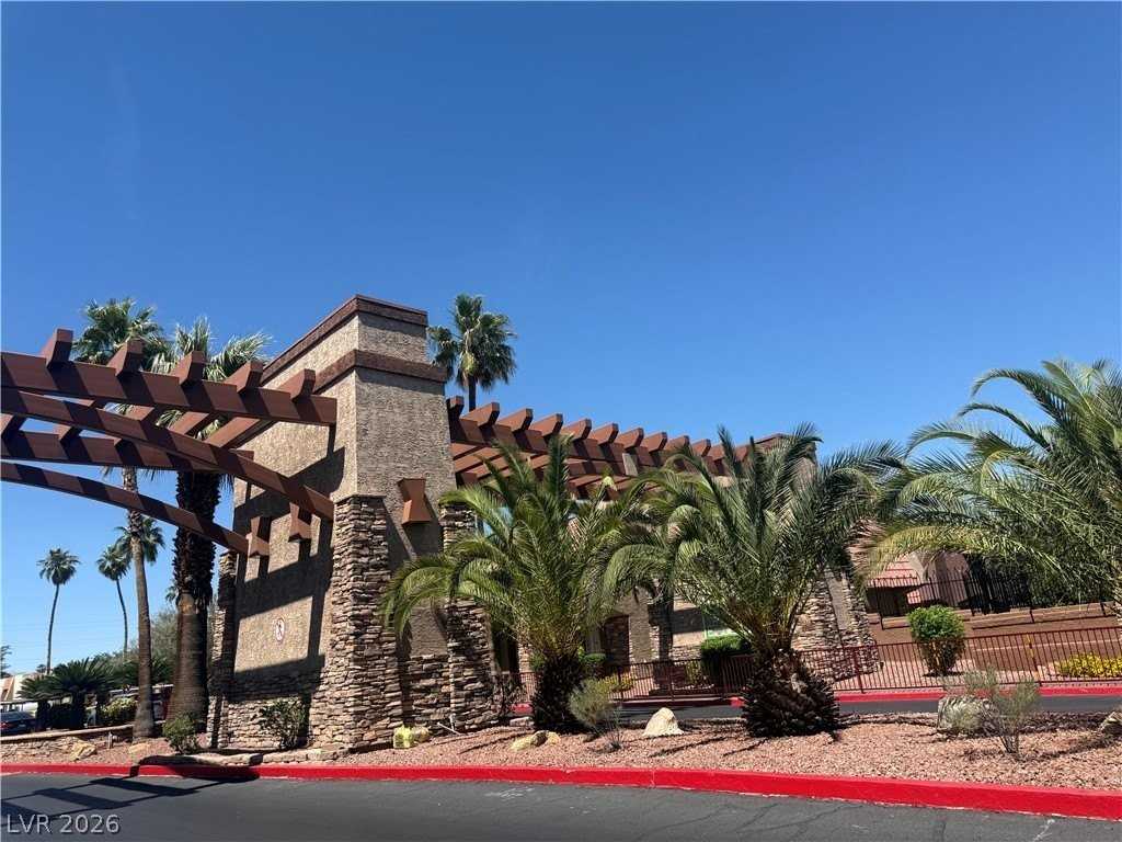 4980 Indian River Dr #439 - Photo 3 of 11