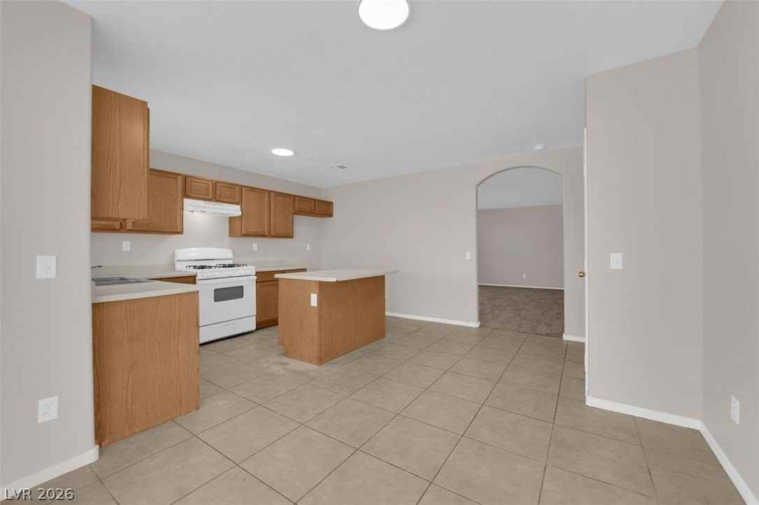 2537 Rosy Sunrise St - Photo 5 of 6