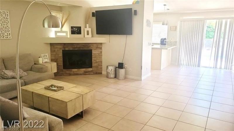 3301 Beach Port Dr - Photo 7 of 19