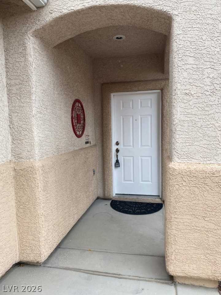 11056 Piedmont Valley Ave - Photo 2 of 13