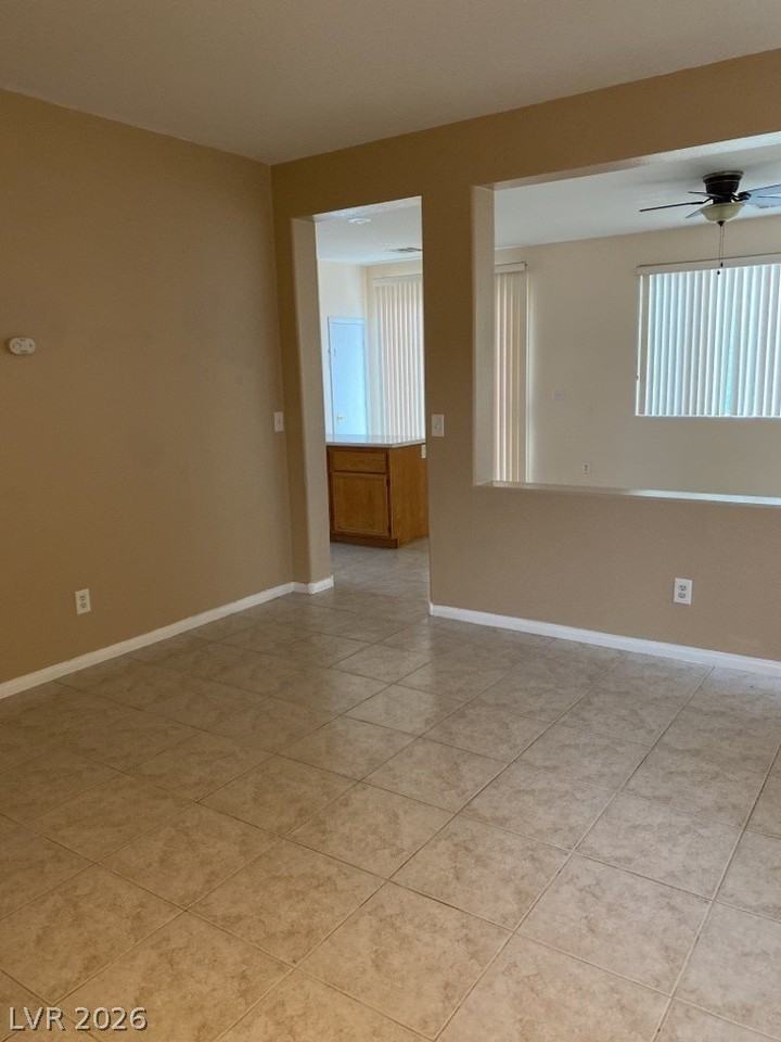 11056 Piedmont Valley Ave - Photo 3 of 13