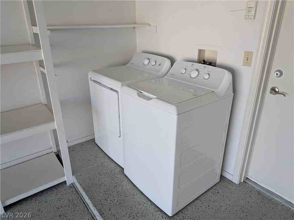 2605 Tumble Brook Dr - Photo 5 of 43