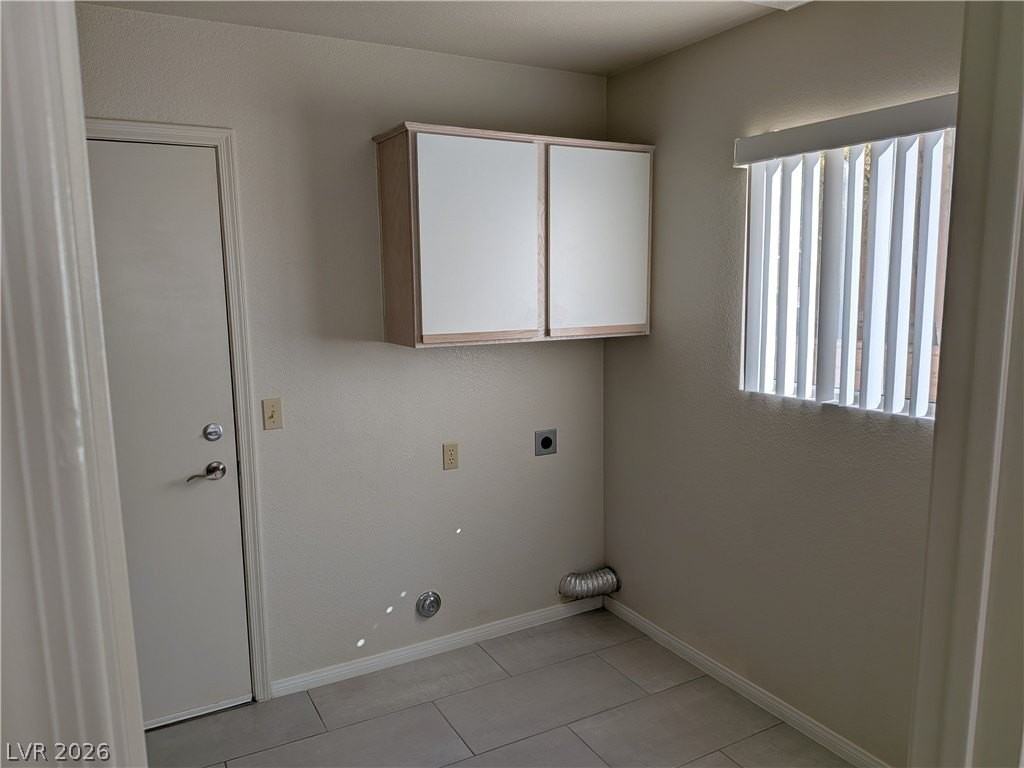 2605 Tumble Brook Dr - Photo 7 of 43