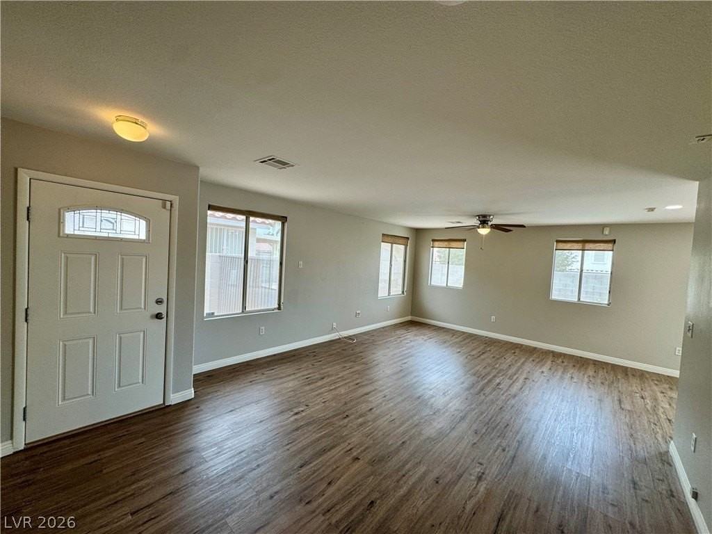 628 Carlos Julio Ave - Photo 5 of 32