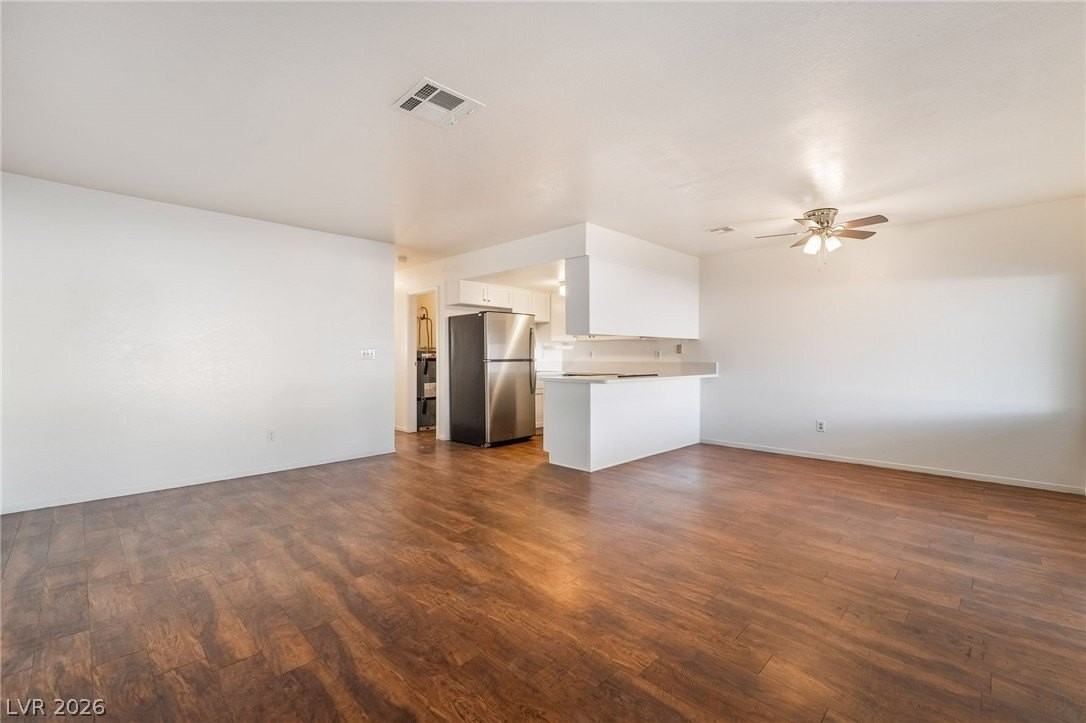 1611 E Harmon Ave #3 - Photo 6 of 28