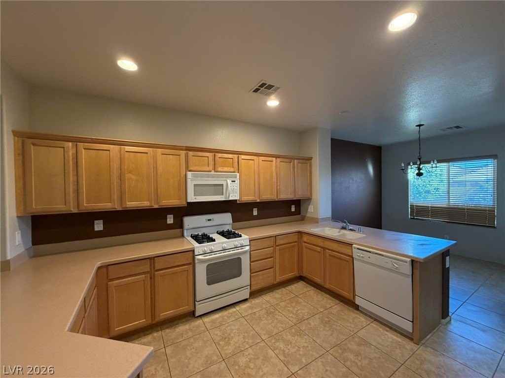 2747 Lochleven Way - Photo 5 of 22