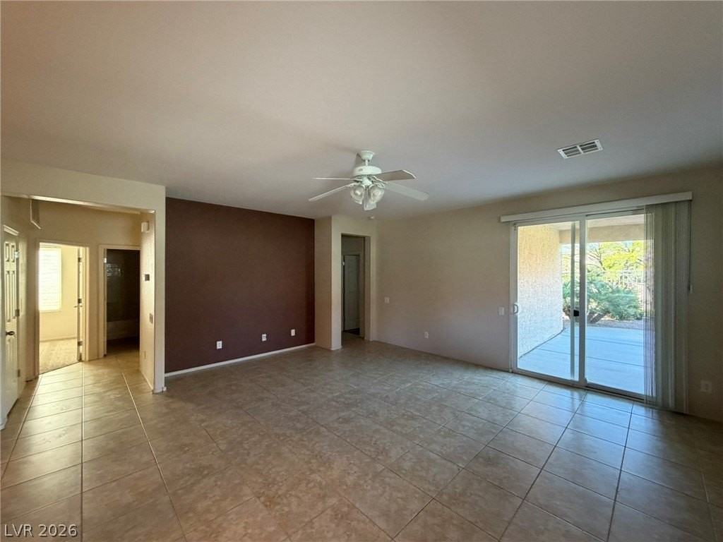 2747 Lochleven Way - Photo 7 of 22