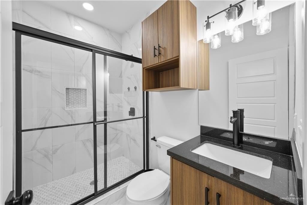 1513 W B St - Photo 2 of 11